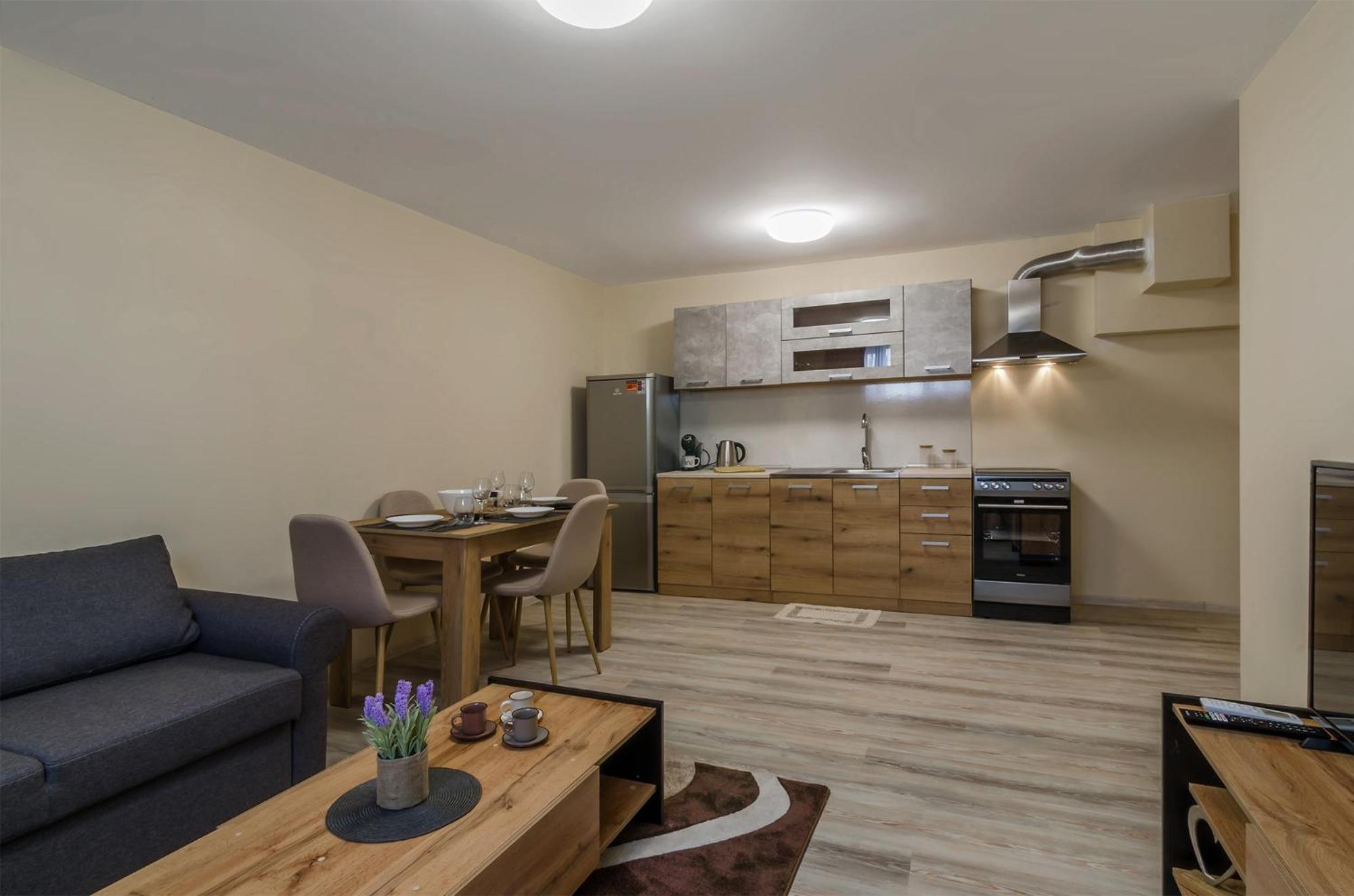 Ferienwohnung Brizy Warna Exterior foto