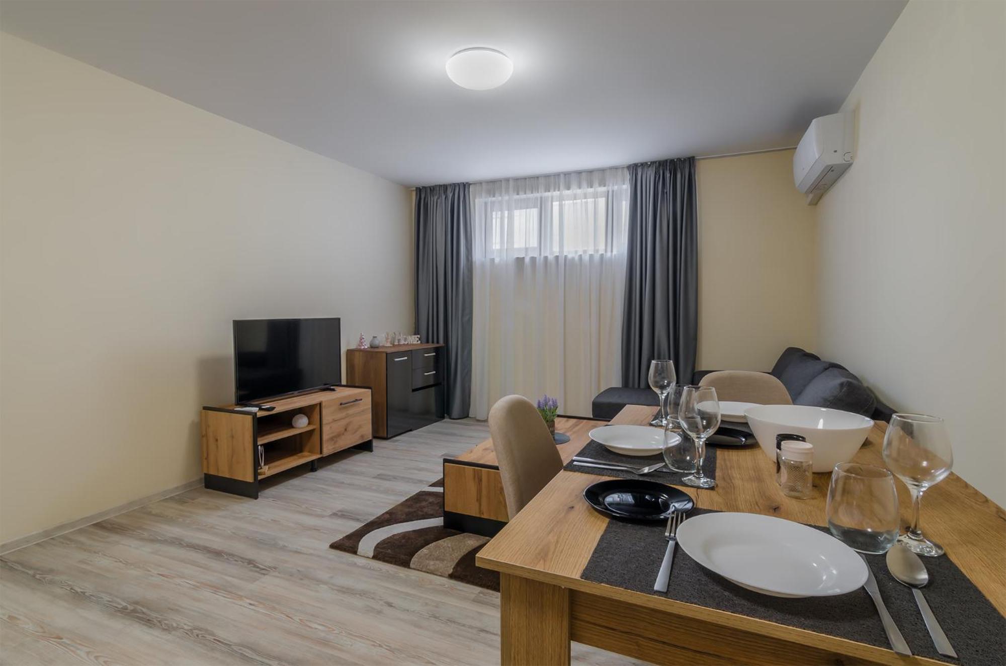 Ferienwohnung Brizy Warna Exterior foto